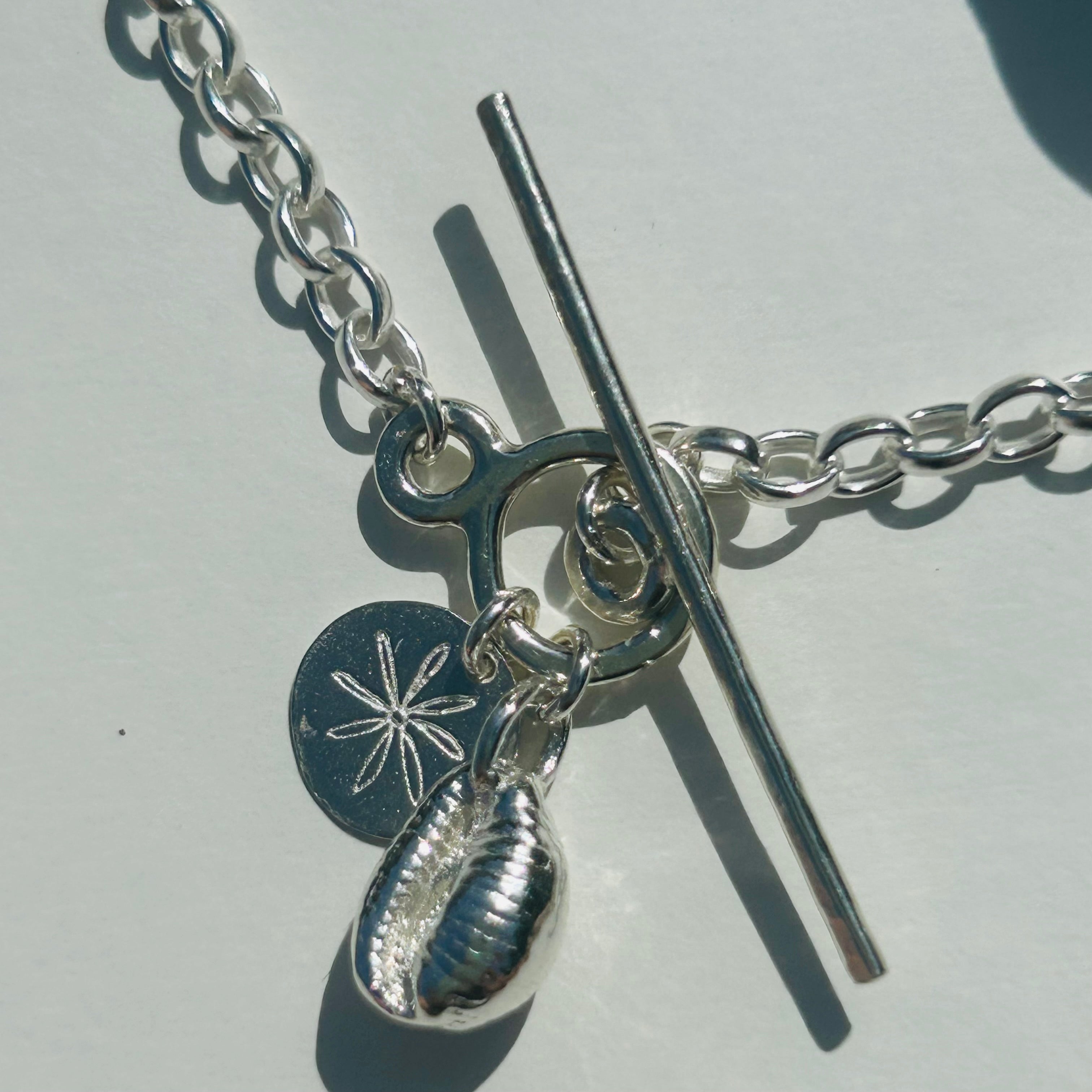 Cowrie Shell T-Bar Necklace (Chunky Chain)