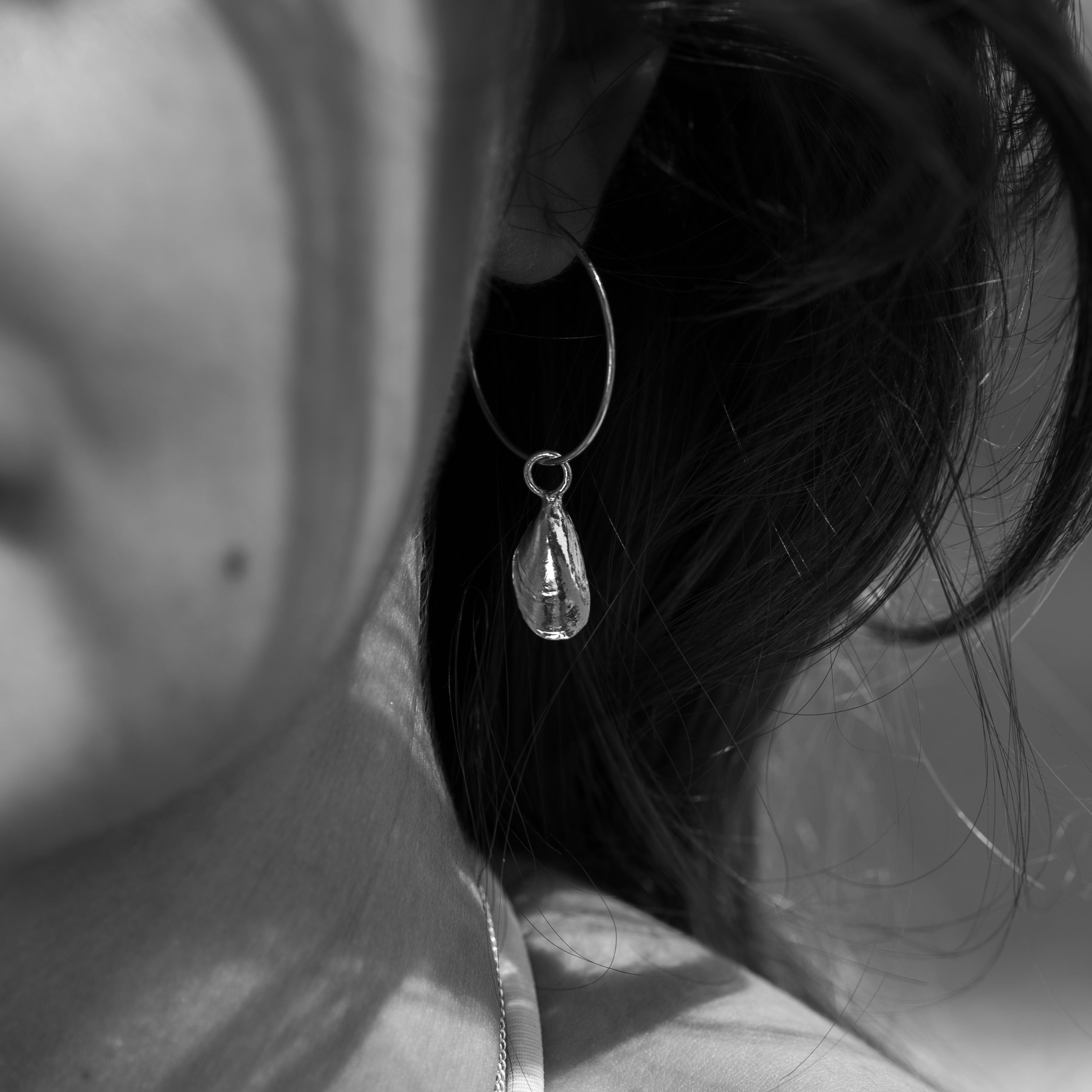 Mattiscombe Mussel Shell Drop Earrings (Silver Wire)
