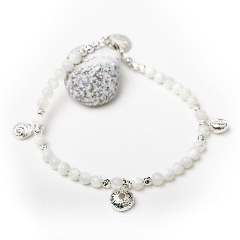 Small Salcombe Sea Shell Link Charm Bracelet (Gemstone)