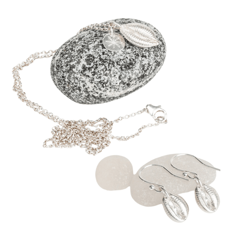 Large Cowrie Shell Necklace & Earrings Set