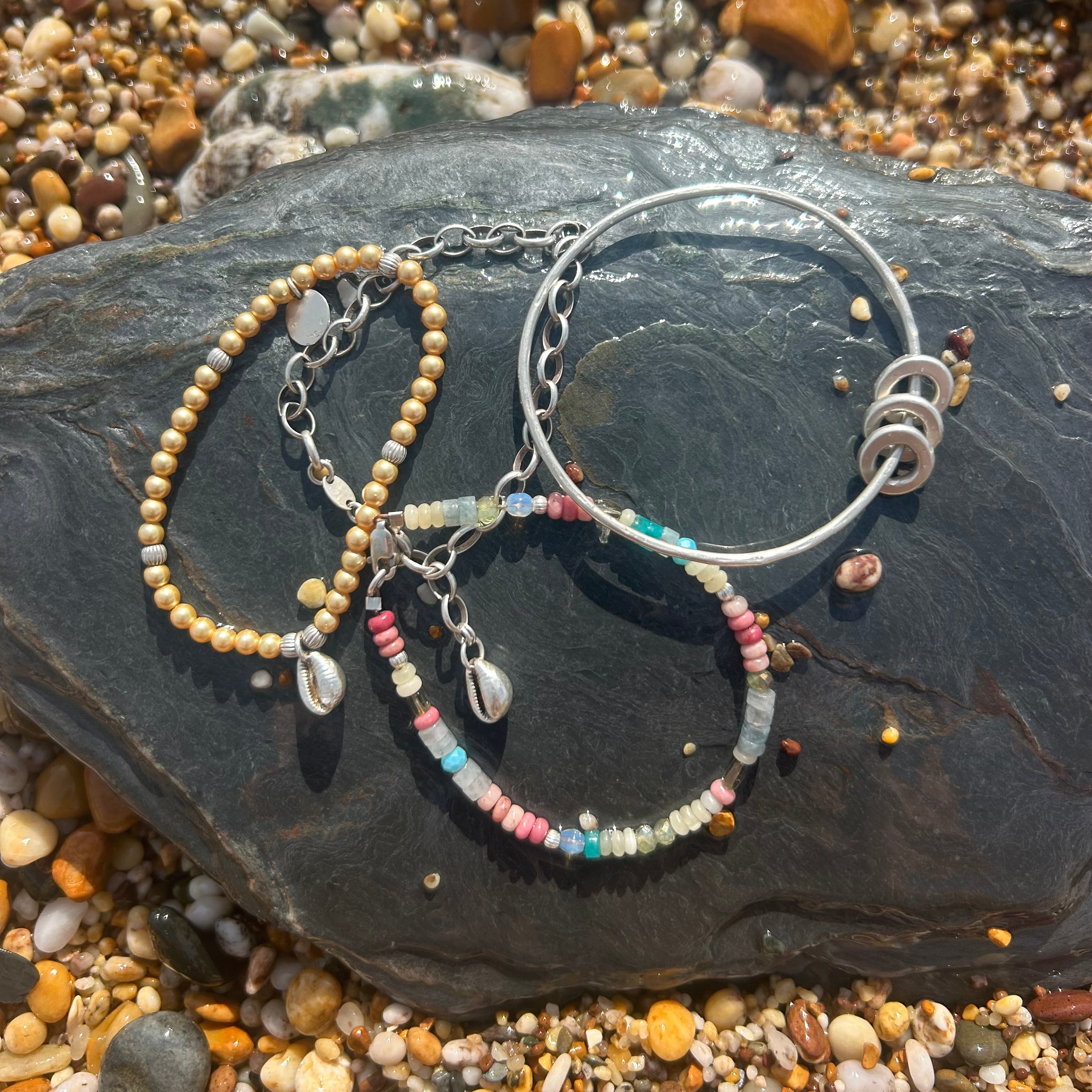 Cowrie Shell Bracelet (Chunky Chain)